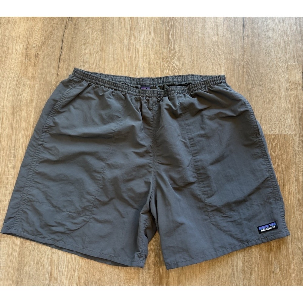 Patagonia Shorts Mens XXL Dark Gray Baggies Lined Pockets Trail Swim Trunks